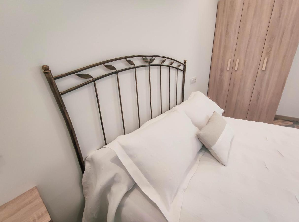 Hostal Oleo Auto Check-In Santander Eksteriør bilde