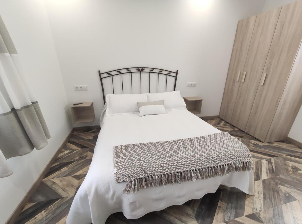 Hostal Oleo Auto Check-In Santander Eksteriør bilde