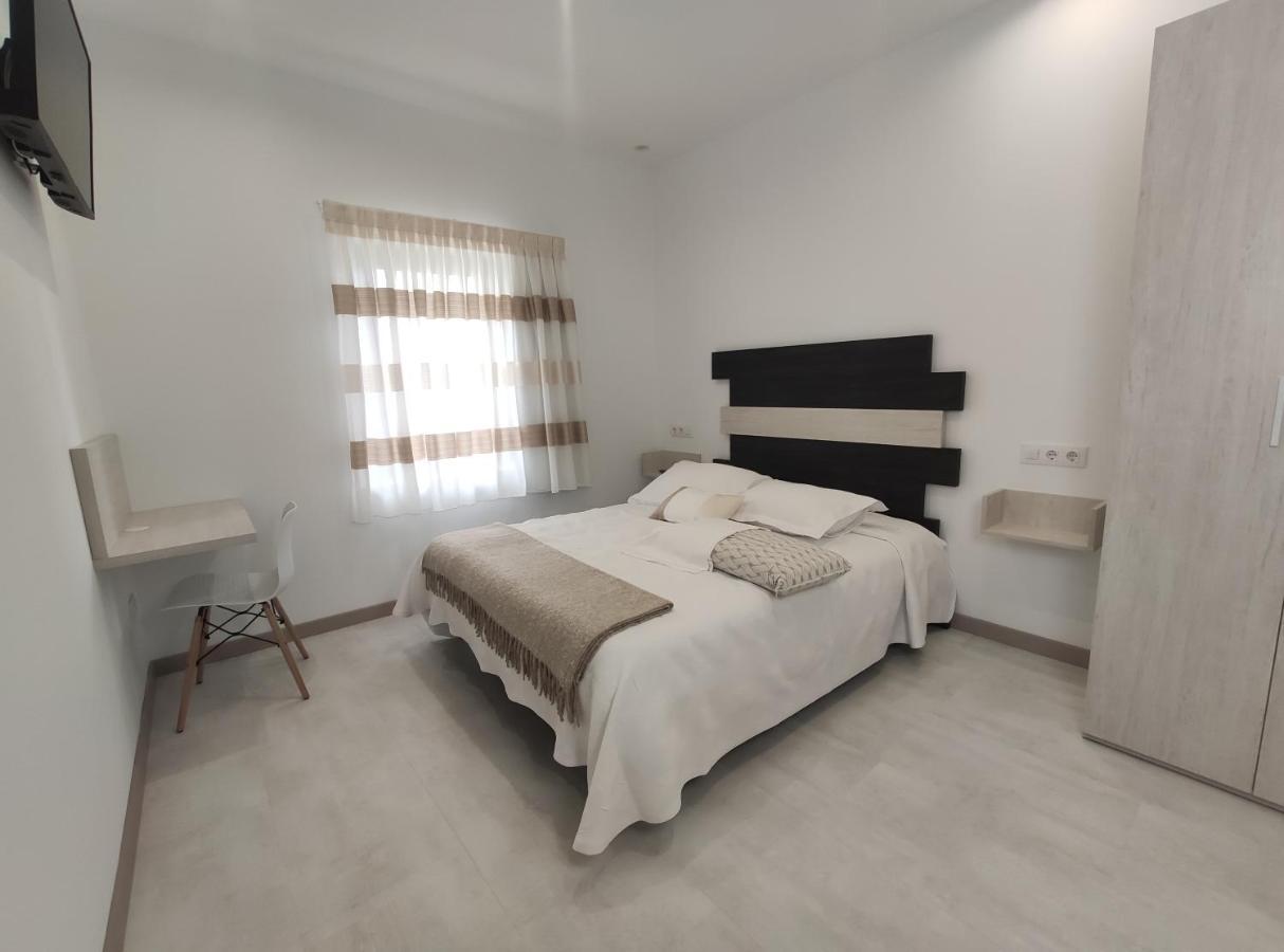 Hostal Oleo Auto Check-In Santander Eksteriør bilde