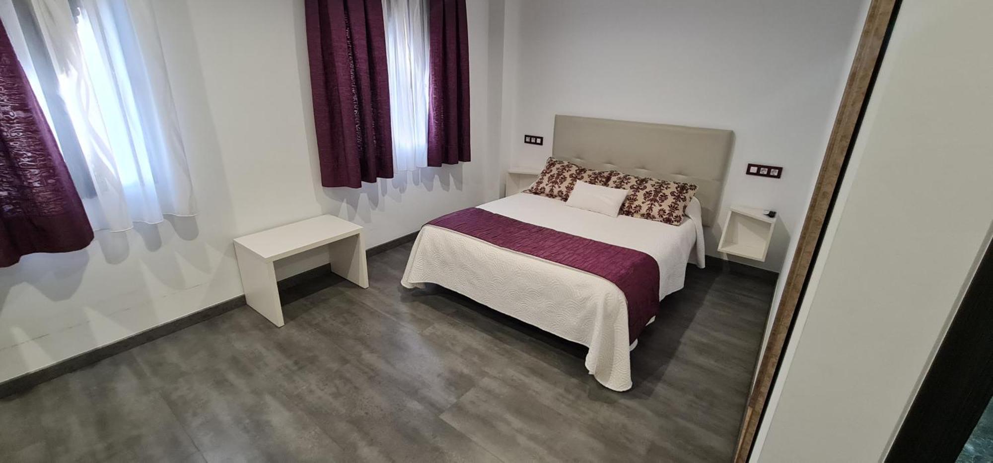 Hostal Oleo Auto Check-In Santander Eksteriør bilde